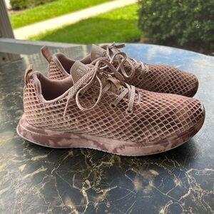 NOBULL Rose Mesh Sneakers